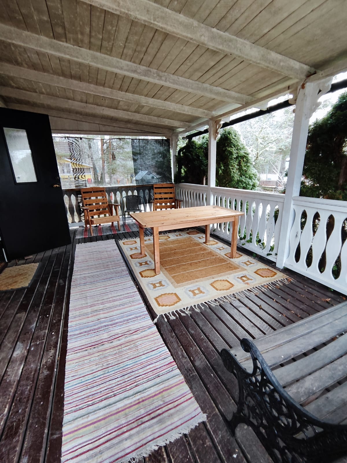 Terrasse Schwedenhaus Småland – Entspannen in der Natur Schweden